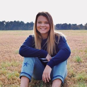 Meet your Posher, Katie